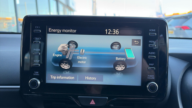 Toyota Yaris 1.5 Hybrid Design 5dr CVT Hybrid Hatchback